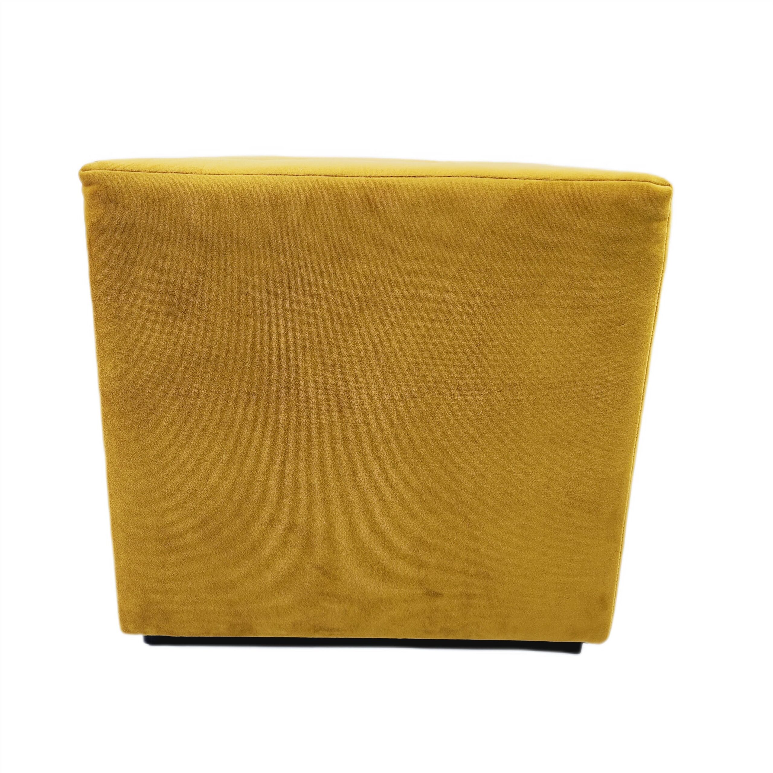 Pufa Margo z Aksamitu 43x39x43