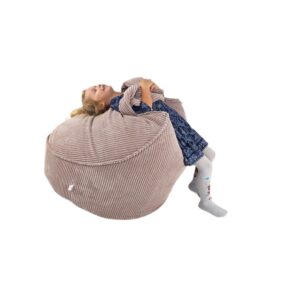 Siedzisko zwierzak sztruks 250l z bawiącą się dziewczynką